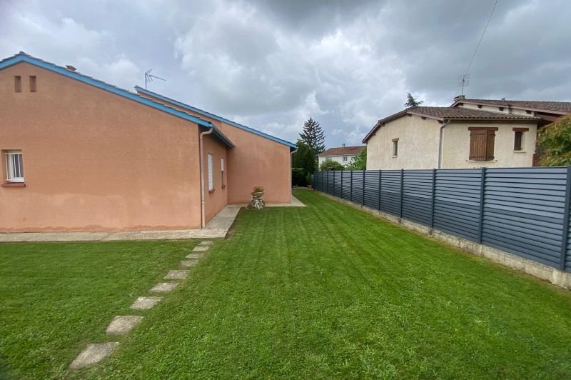 Page Entretien MT-Paysages-47-Paysagiste-createur-de-parcs-et-jardins-sur-mesure-a-Tonneins-Lot-et-Garonne – 14 Page Entretien MT-Paysages-47-Paysagiste-createur-de-parcs-et-jardins-sur-mesure-a-Tonneins-Lot-et-Garonne – 14